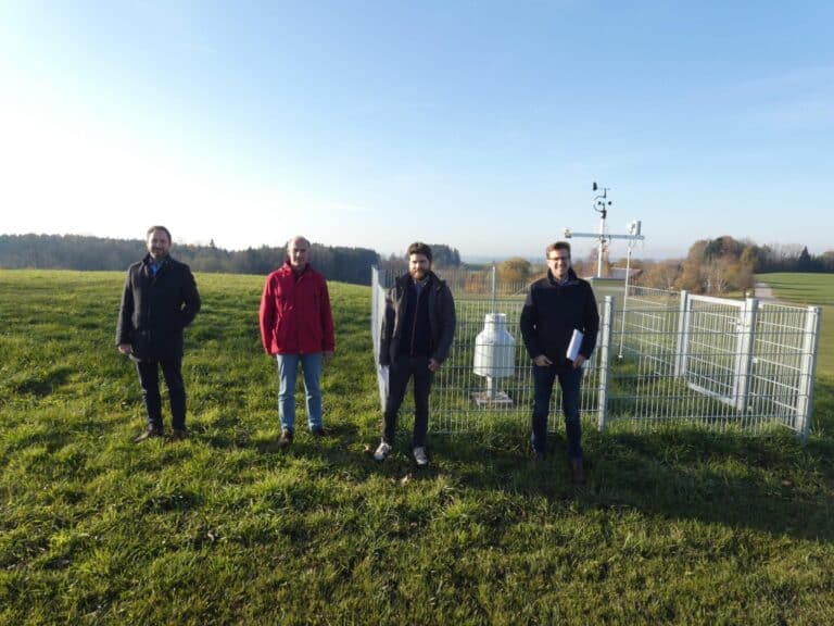 Neue Wetterstation in Riedering für den Schutz des Simssees